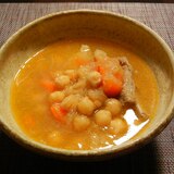 スペアリブとひよこ豆のスープ